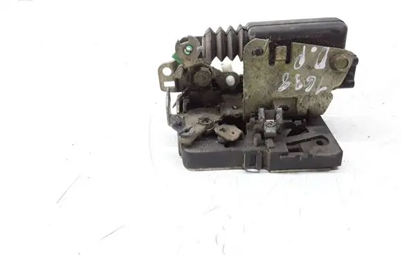 Renault Master II Front door lock