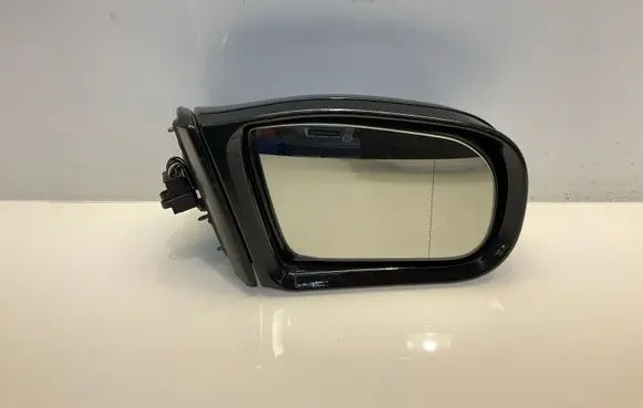 Mercedes-Benz E W210 Front door electric wing mirror