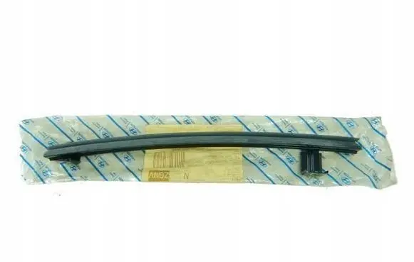 Hyundai Santa Fe Door glass rail 8356026000