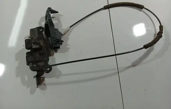 Volvo S60 Seat back rest lock catch 
