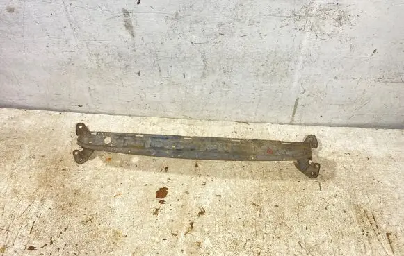 Volvo V50 Bottom radiator support slam panel 30792611