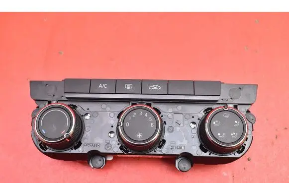 Skoda Octavia Mk3 (5E) Climate control unit 5E0820047R