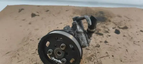 Audi A4 S4 B8 8K Power steering pump 038145255B