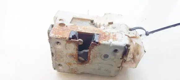Renault Megane I Front door lock