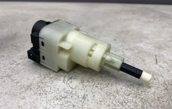 Audi A4 S4 B7 8E 8H Clutch pedal sensor 7H0927189