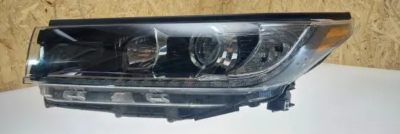 Toyota Highlander XU70 Headlight/headlamp ITCA002549