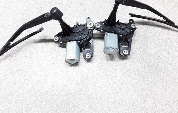 Mini One - Cooper Clubman R55 Rear window wiper motor 53029712 7168154 53030112
