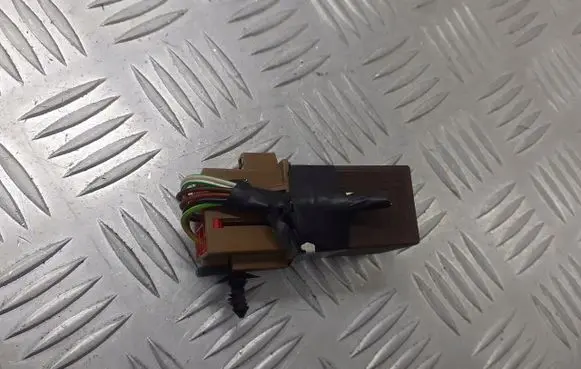 Ford Focus Other relay 1S7T17LL684