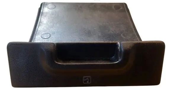 Ford Sierra Car ashtray 83BGA048A32AAW