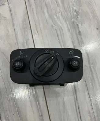 Ford Fiesta Light switch C1bt13a024