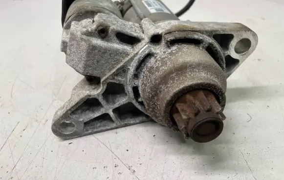 Volkswagen Golf Plus Starter motor STX200112