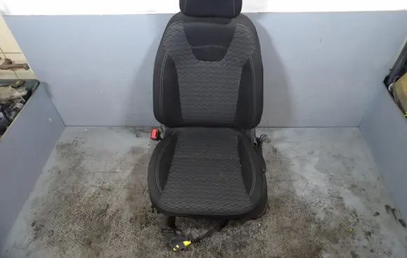 Opel Astra K Front driver seat