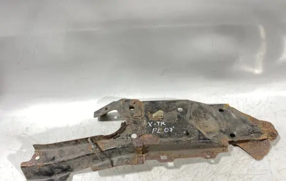 Nissan X-Trail T31 Radiator support slam panel bracket 