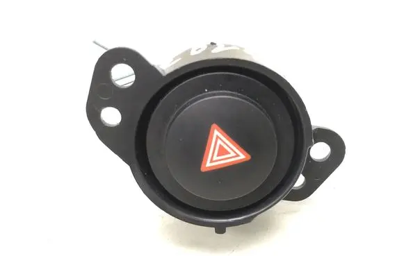 Toyota Aygo AB40 Hazard light switch 15B424 6192r01