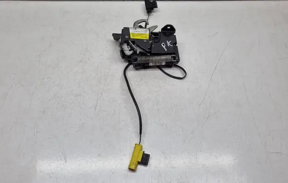 BMW 2 F46 Engine bonnet/hood lock/catch 7376978