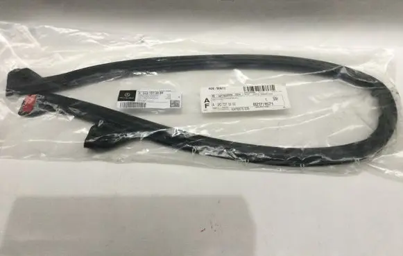 Rubber seal rear door