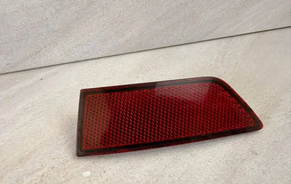 Volkswagen Touran III Rear tail light reflector 5TA945103