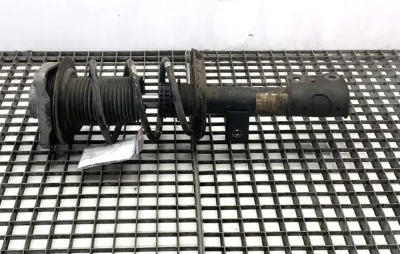 Mercedes-Benz A W176 Front shock absorber/damper 