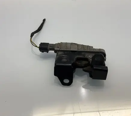 Mercedes-Benz E W212 Engine bonnet/hood lock/catch A2128800160 2128800160