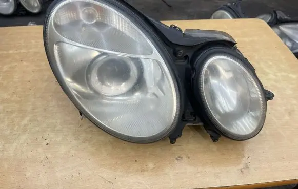 Mercedes-Benz E W211 Headlight/headlamp 