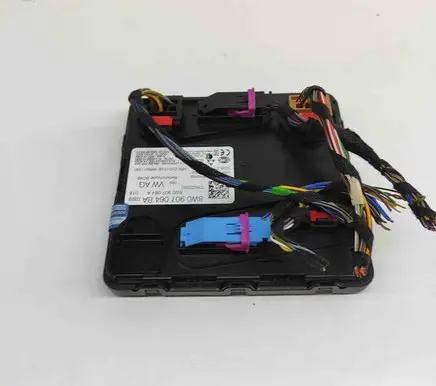 Audi A4 S4 B9 8W Central body control module 8W0907064A 5DK011079