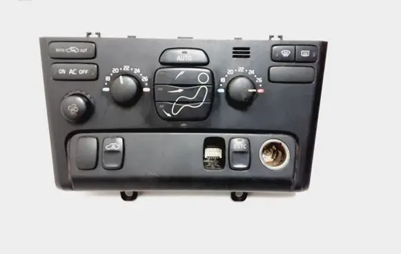 Volvo XC90 Climate control unit 8682734