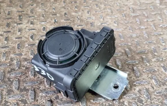 Volvo XC60 Alarm system siren 31676008