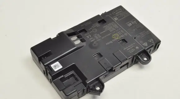Mercedes-Benz CLA C118 X118 Battery charger (optional) A1779000909