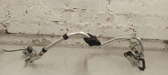 Volvo XC90 Air conditioning (A/C) pipe/hose 31497060