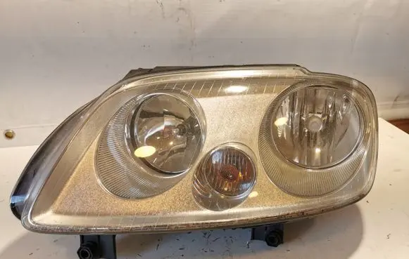 Volkswagen Caddy Headlight/headlamp 2K0941005D