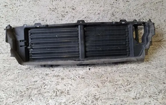 Volvo XC90 Radiator trim 