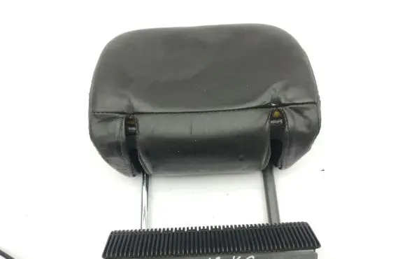 Volvo XC90 Third row seat headrest 