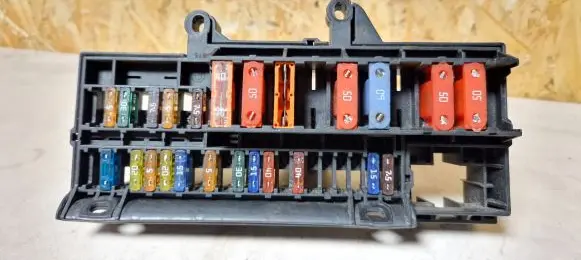 BMW 7 E65 E66 Fuse box set 6113690058204