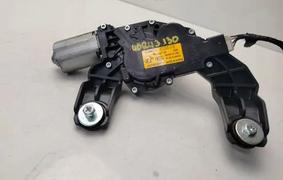 Hyundai i30 Rear window wiper motor 