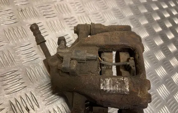 Mercedes-Benz Sprinter W906 Rear brake caliper