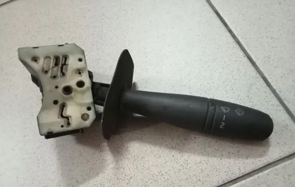 Renault Trafic II (X83) Wiper control stalk DA31429