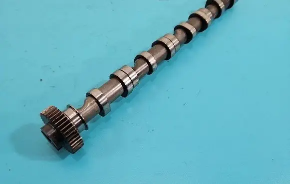 Volkswagen PASSAT B7 Camshaft IMPRK1495510
