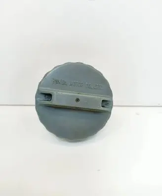 Honda Legend Fuel tank filler cap 97583011020