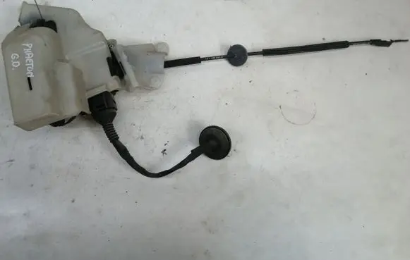 Volkswagen Phaeton Rear door lock