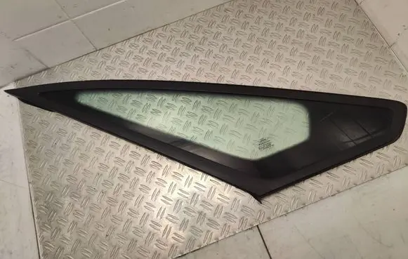Ford Galaxy Front triangle window/glass 43R001605 AS2M3250DOT682