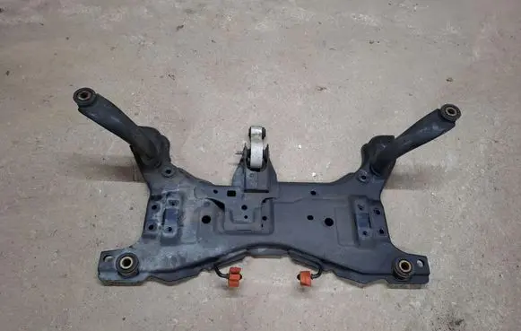 Mazda 5 Front subframe