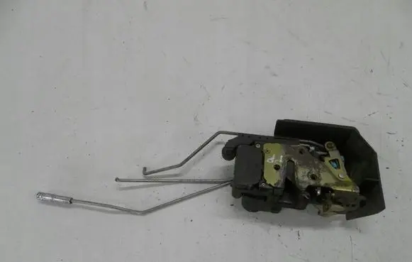Alfa Romeo 156 Front door lock 