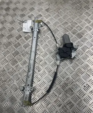 Nissan Pathfinder R51 Front door window regulator with motor
