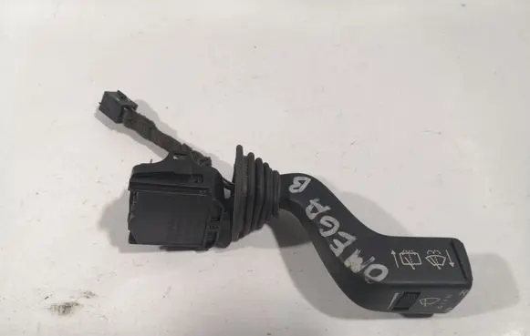 Opel Omega B1 Wiper control stalk 090494655501676 090494654501675 090494657501674
