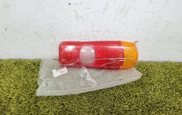 Volkswagen Transporter - Caravelle T5 Tail light lenses 7j0945111a