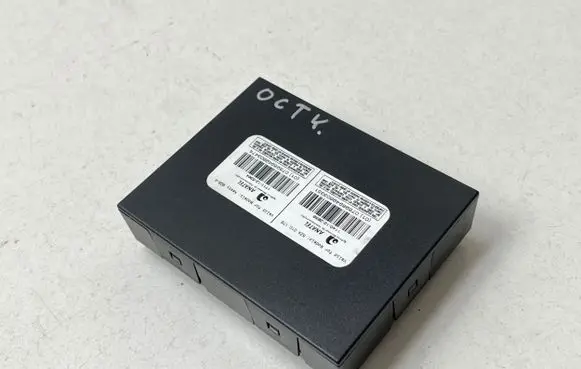 Skoda Octavia Mk3 (5E) Keyless (KESSY) go control unit/module 5Q0959435A 5ZA010947 5Q0959435