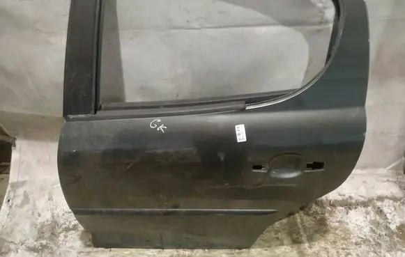 Peugeot 207 Rear door PILKOS