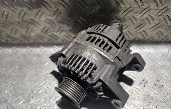 Mitsubishi Carisma Generator/alternator 7700106500
