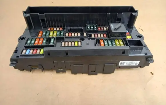BMW 6 F12 F13 Fuse box set 9252815
