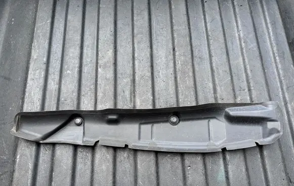 Fender end trim